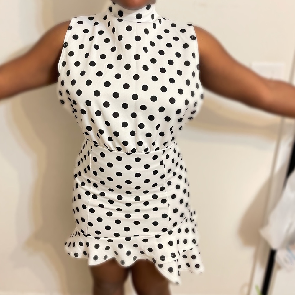 PrettyLittleThing Polkadot Mini Flared Dress